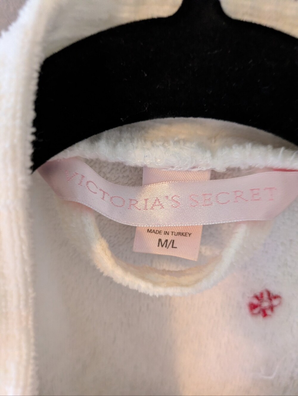 Victoria Secret M/L Robe - Picture 8 of 9